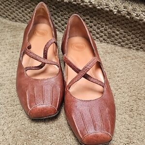 Nurture by Lamaze Brown Flats